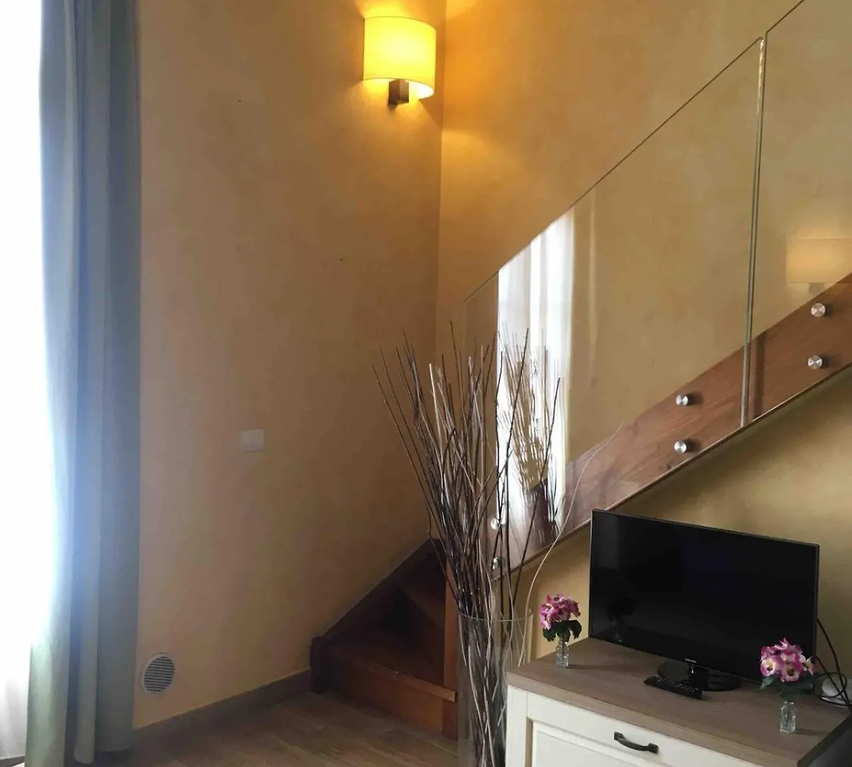 Albizi Caravaggio Apt 316 Florence Apartment